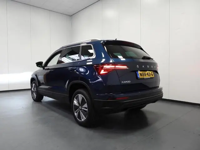 Skoda Karoq 1.5 TSI Aut. Business Edition NAVI/CAMERA/WINTERPACK/LED/17"LMV!