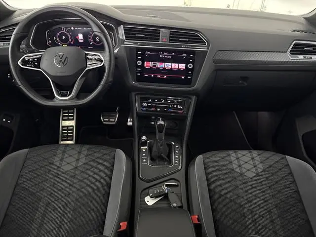 Volkswagen Tiguan 1.4 TSI eHybrid R-Line Business | ALL-IN PRIJS | CARPLAY | ADAP. CRUISE |