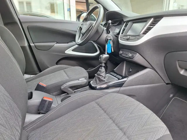 Opel Crossland X
