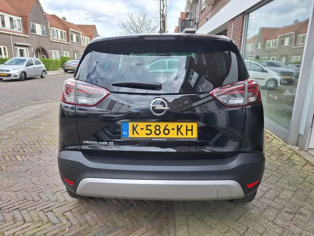 Opel Crossland X