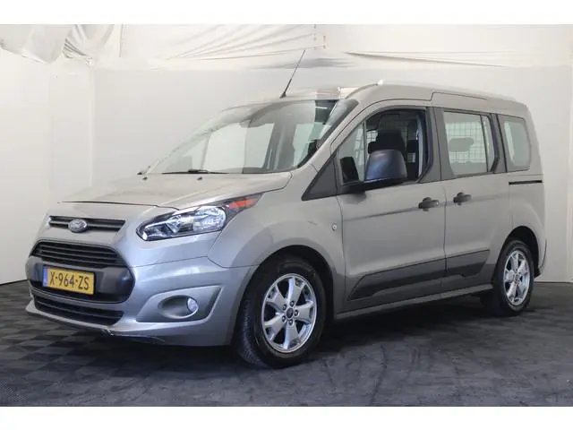Ford Tourneo