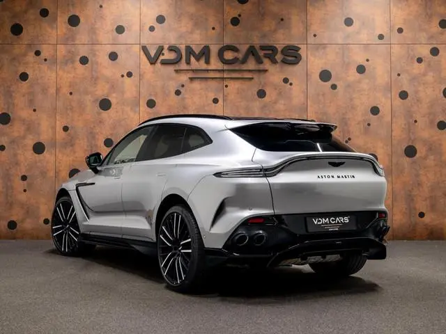 Aston Martin DBX 4.0 V8 707 | FACELIFT | ACC | 360° | Stoelventilatie | Keyless |