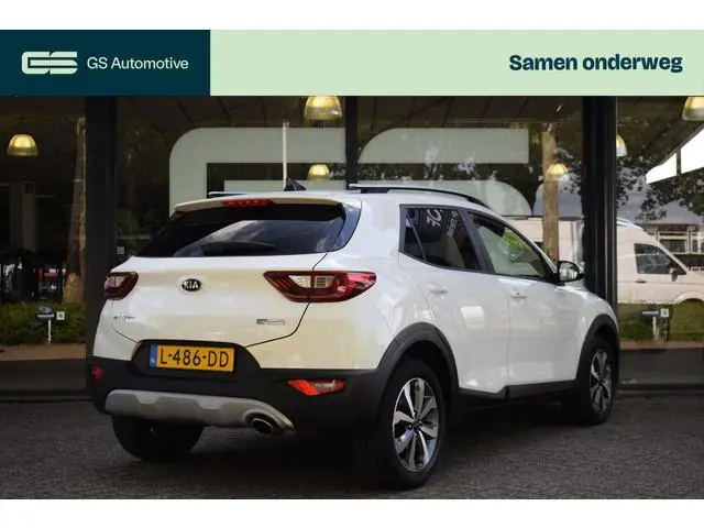 Kia Stonic 1.0 T-GDi MHEV DynamicPlusLine|CAMERA|NAVI|CARPLAY