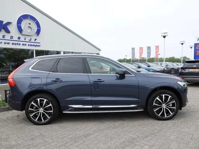 Volvo XC60 2.0 T8 PHEV AWD Ultimate Bright BOMVOL | TREKH. | LUCHTVERING | BOWERS & WILKINS | PANO |...