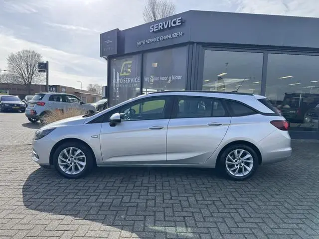 Opel Astra Sports Tourer 1.4 150 pk Edition AUT RIJKLAAR ! | AUTOMAAT | Carplay - Android  | Cruise...