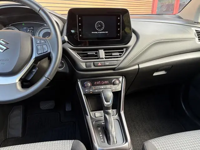 Suzuki S-Cross
