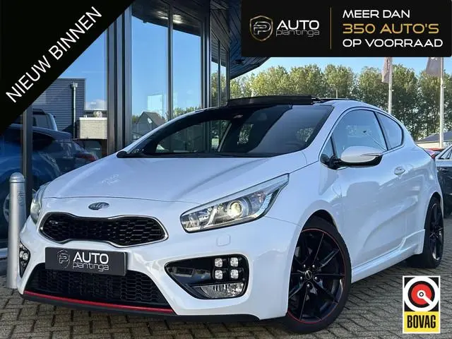 Kia Proceed 1.6 GT 204PK | PANO | Lederen Recaro Stoelen | Achteruitrijcamera | Stoelverwarming | St...