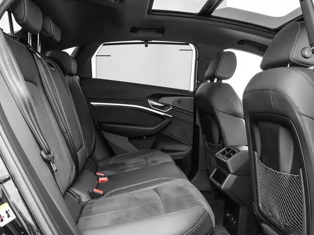 Audi Q8 e-tron