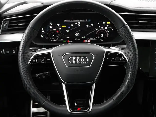 Audi Q8 e-tron