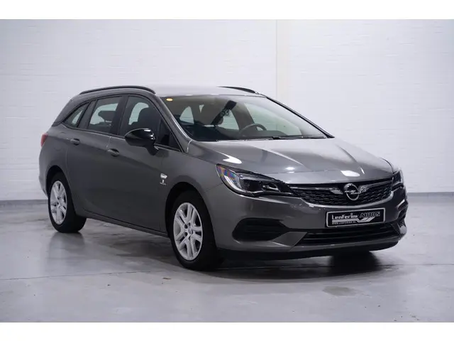 Opel Astra Sports Tourer 1.5 CDTI Edition Navi PDC Cruise Camera Apple Carplay