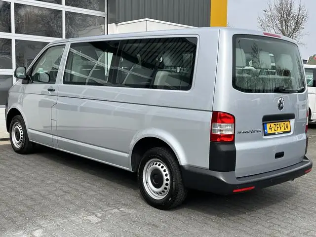 Volkswagen Transporter Kombi 9 persoons 2.0 TDI L2H1 incl. BTW/ BPM  Airco 2-2-2-3 opstelling Lengte...