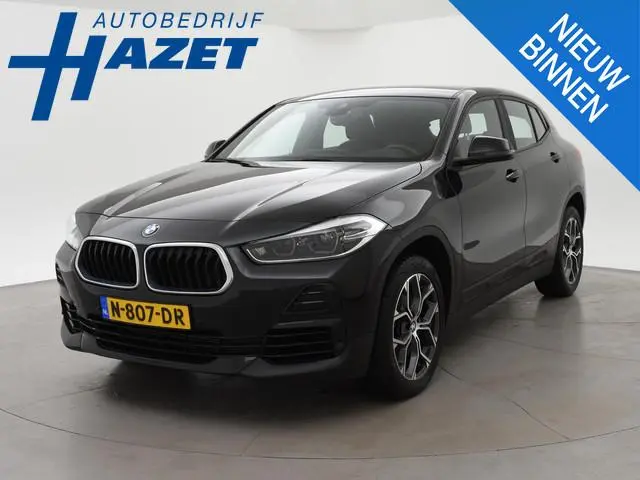 BMW X2 sDrive20i 178 PK AUT. HIGH EXECUTIVE EDITION + TREKHAAK | CAMERA | HEAD-UP | LEDER