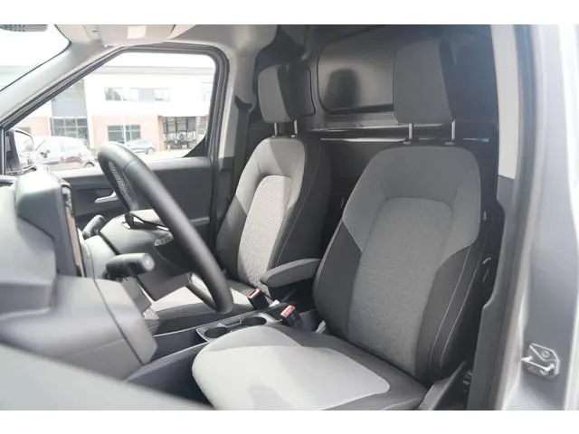 Ford E-Transit Courier