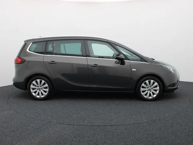 Opel Zafira Tourer
