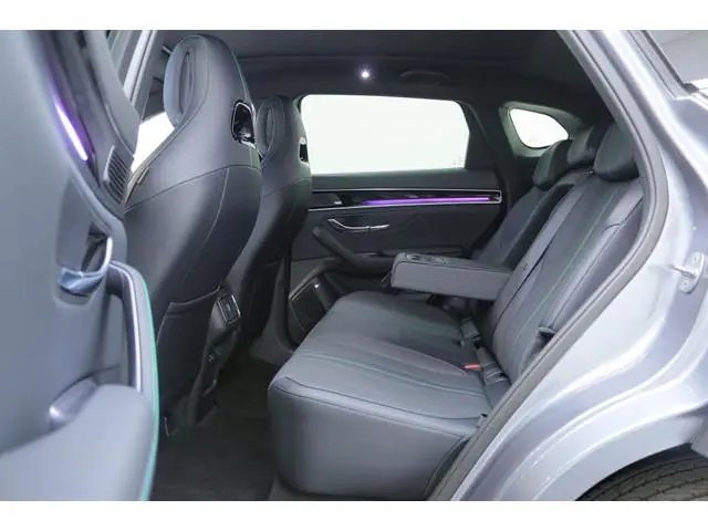 BYD SEAL U