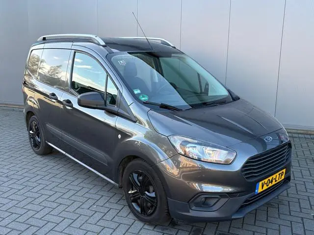 Ford Transit Courier