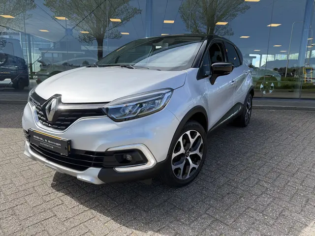 Renault Captur 0.9 TCe Intens ** Navigatie ** Trekhaak ** Facelift