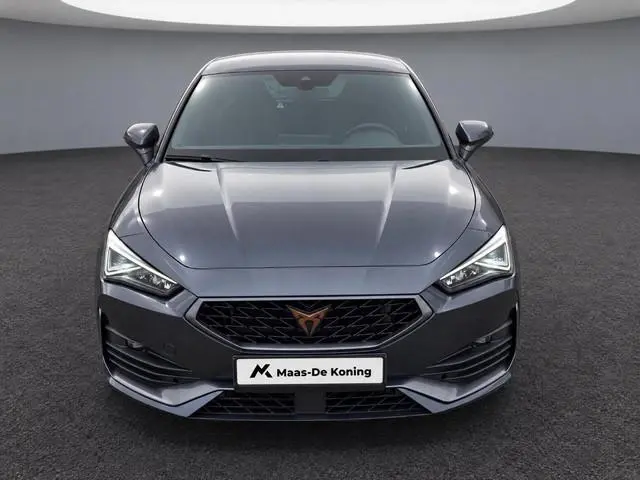Cupra Leon 1.4TSIeHybrid 180kW/245PK PHEV VZ · Leder/Stof · Apple/Android Car Play · Stoel- & stuurv...