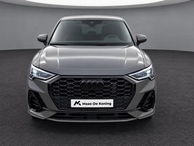Audi Q3 Sportback 45 TFSIe 180kW/245PK S Edition · Trekhaak · Apple/Android Car Play · Drive select...