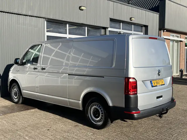 Volkswagen Transporter 2.0 TSI L2H1 Benzine Dubbele Schuifdeur Airco Cruise controle Bpm vrij Trekha...