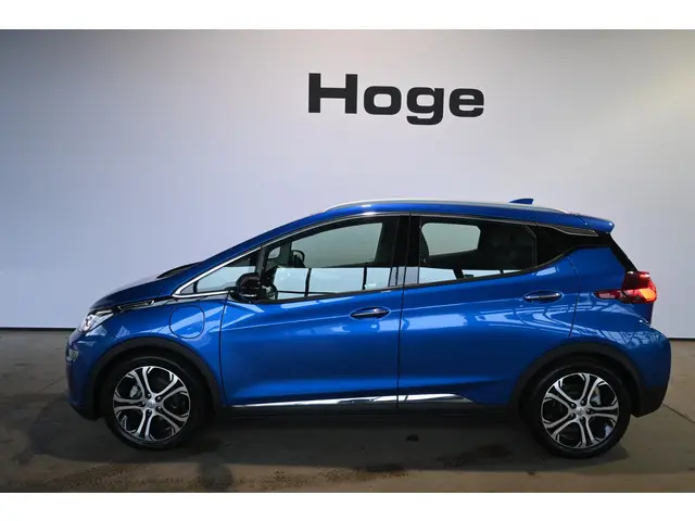 Opel Ampera-e Launch executive 60 kWh Clima Cruise control Camera Lederen Stoelverwarming Goed Onder...