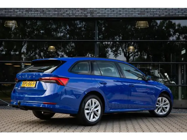ŠKODA Octavia Combi 1.4 TSI iV PHEV Style Business , Trekhaak, Carplay,