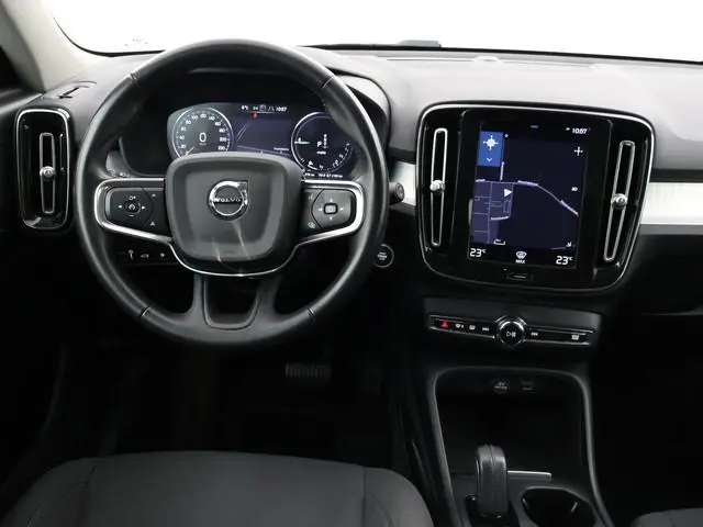 Volvo XC40 1.5 T4 RECHARGE 211 PK PHEV ORIG. NL BTW | CAMERA | APPLE CARPLAY | 18 INCH | DAB