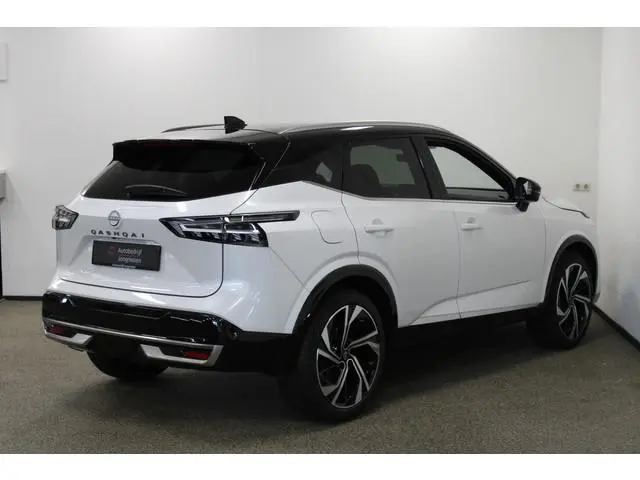 Nissan Qashqai 1.3 MHEV Xtronic Tekna Plus