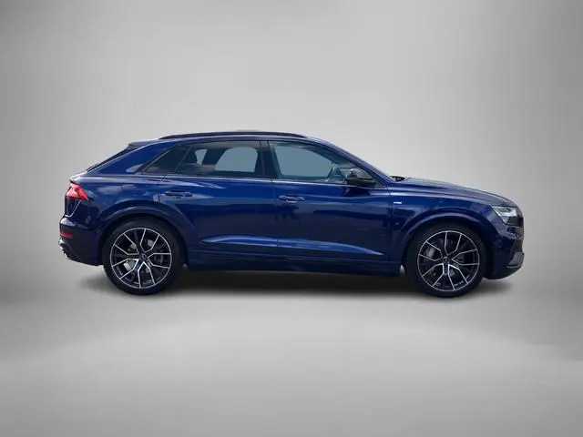 Audi Q8 55 TFSIe 280kW/381PK quattro Pro Line S · Panoramadak · Leder · 360°Camera + Parkeersensoren...
