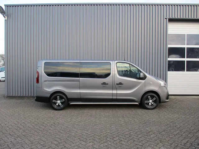 Nissan NV300 2.0 dCi 120 PK  L2 Dubbele Cabine  Acenta Airco