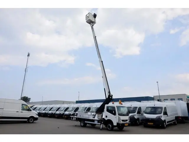 Renault Maxity