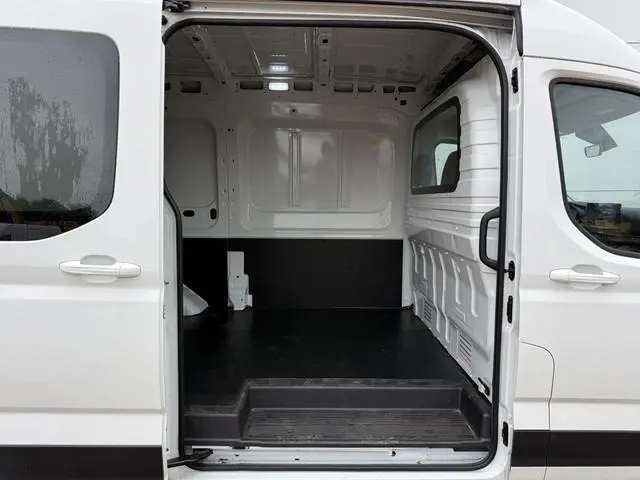 Maxus eDeliver9