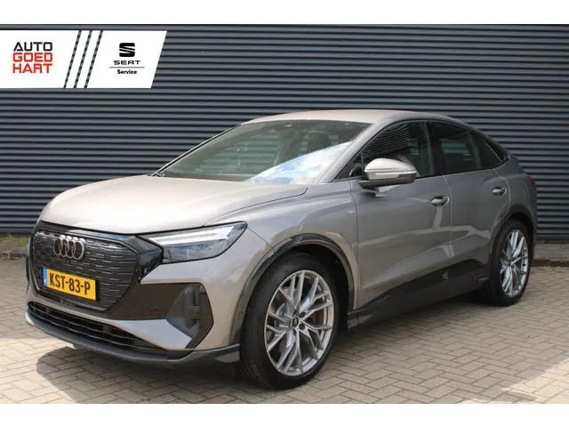 Audi Q4 Sportback e-tron 40 S edition 77 kWh S-Line Warmtepomp 21-Inch Camera Stoelverwarming