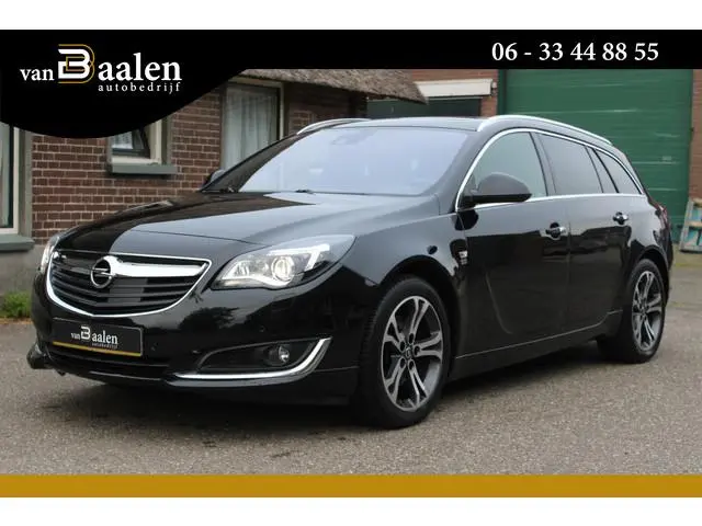 Opel Insignia Sports Tourer 1.6 T Executive SPORT PANO LEER NAVI XENON 149000KM!!!