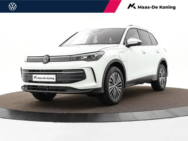 Volkswagen Tiguan Life Edition 1.5 eHybrid 204 PK 6 versn. DSG · Comfort Pakket · Style pakket · Tre...