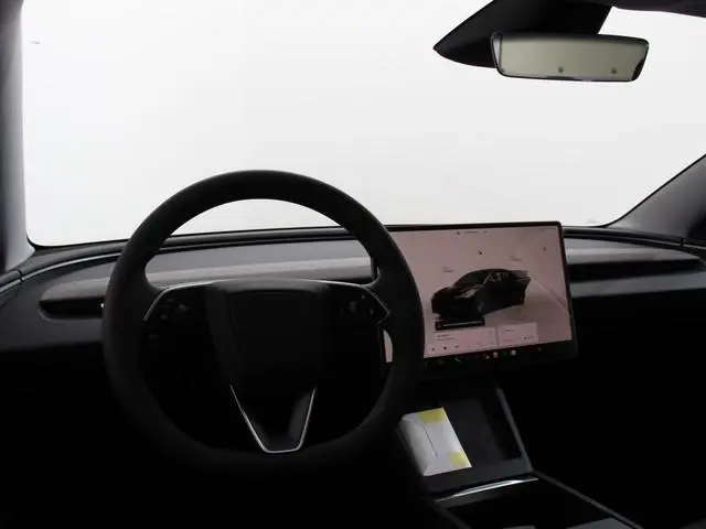 Tesla Model 3 RWD 60 kWh 534KM LFP Autopilot Panorama Warmtepomp Stoel/Stuurverwarming Full LED PDC...
