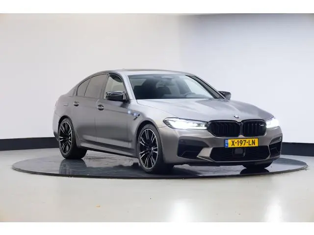BMW 5-serie M5 | Bowers & Wilkins | Driving Assistant Professional | Soft Close | Laser | Schuif-/ka...