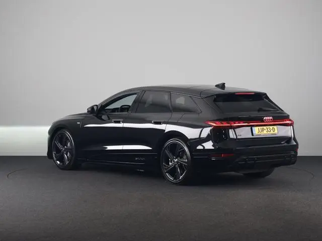 Audi A6 Avant e-tron S edition performance 100 kWh 367pk | SOH 99% | Panoramadak | Lederen sportstoe...
