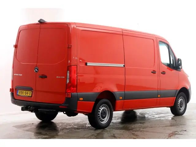 Mercedes-Benz Sprinter 314 CDI 143pk E6 RWD L2H1 Navi/Camera/Trekhaak 3500kg 08-2019