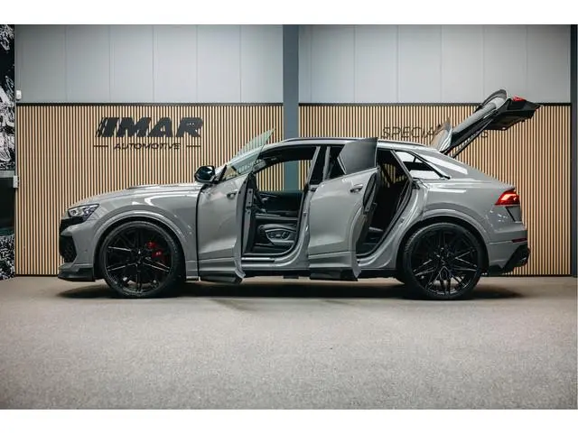 Audi RSQ8