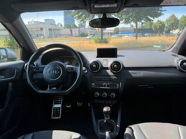 Audi S1