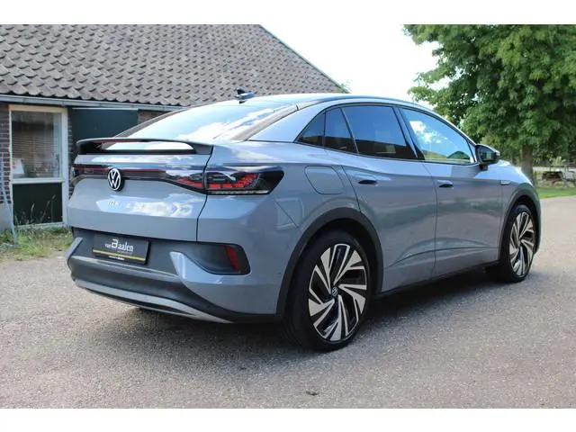 Volkswagen ID.5 Pro 77 kWh SOh 95% LED PANO NAVI TREKHAAK 83000KM!!!