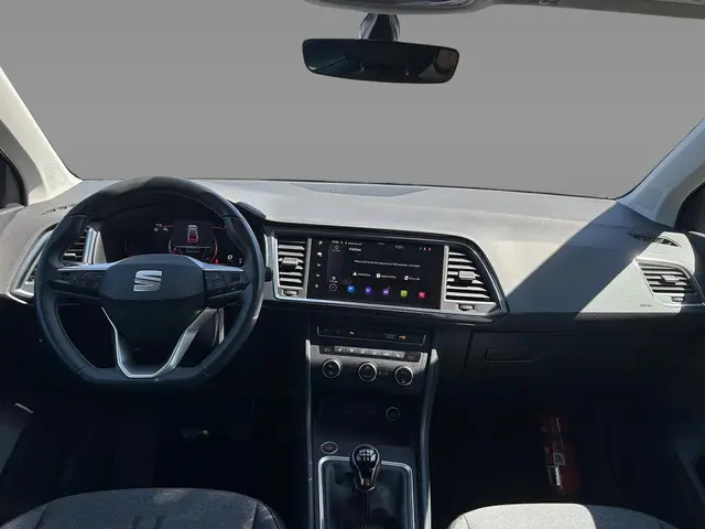 SEAT Ateca 1.0 TSI Style Business Intense 2e-Eig & Keurig-Onderh. BOVAG-Garantie.