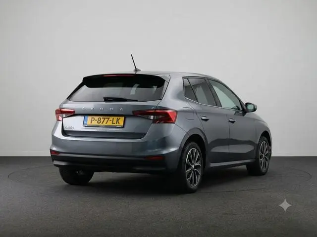 Skoda Fabia 1.0 TSI Business Edition | Keyless | Carplay | Climate Control | Parkeersensoren Achterz...