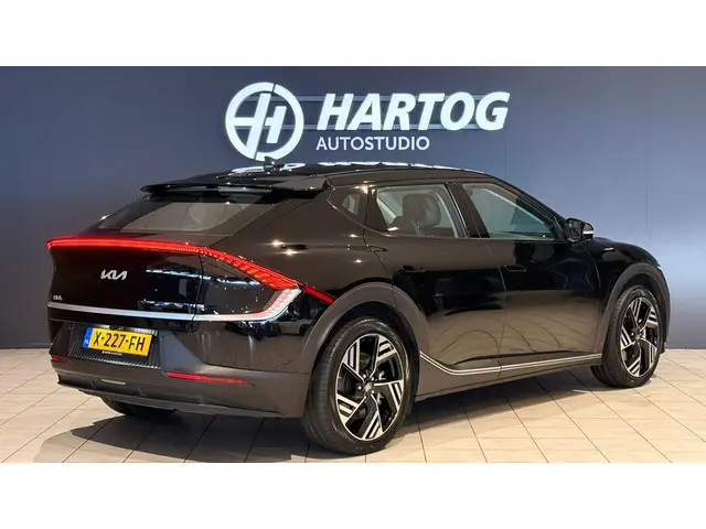 Kia EV6 Edition Advanced 77.4 kWh 100% SOH + STUURVERWARMING / CAMERA / CARPLAY