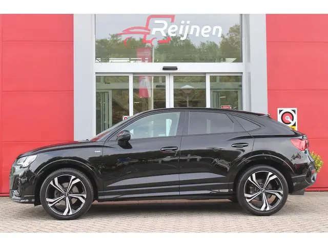 Audi Q3 Sportback 35 TFSI 150PK AUTOMAAT S EDITION | DRAADLOZE APPLE CARPLAY/ANDROID AUTO | ACHTERUI...