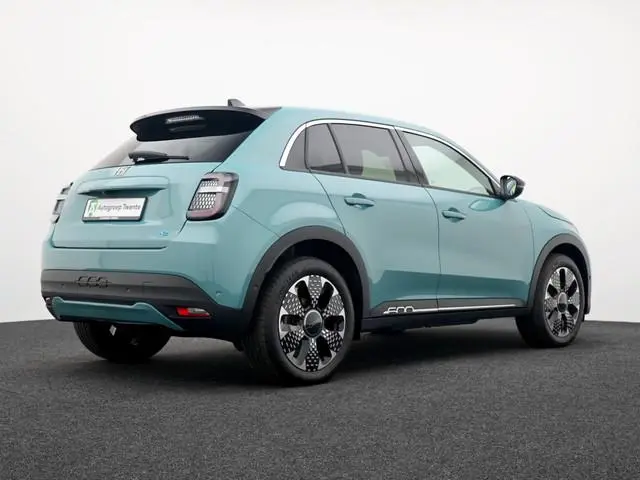 Fiat 600e La Prima 54 kWh | Private lease 519pm | Leder interieur