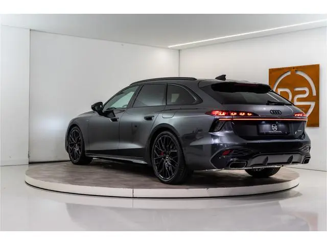 Audi A6 Avant C9 e-hybrid 270KW Quattro S Edition Competition 367PK | Tech Pro | B&O | Lucht | Trekh...