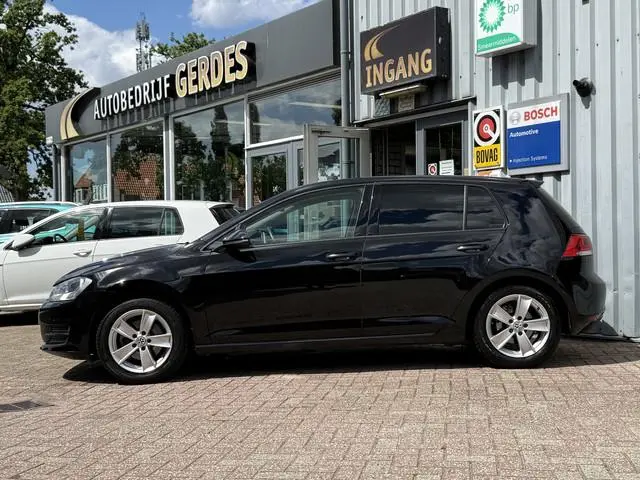 Volkswagen Golf 1.2 TSI Trendline | AIRCO | CRUISE | LM VELG | GETINT GLAS | RIJKLAARPRIJS |