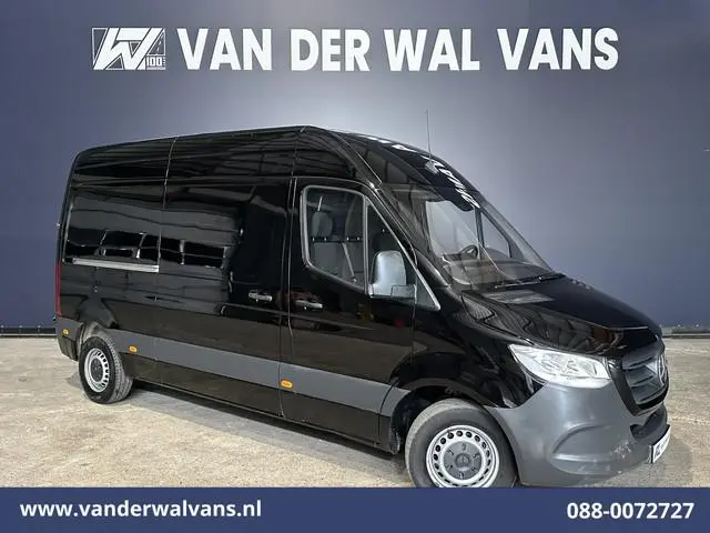 Mercedes-Benz Sprinter 314 CDI 143pk L2H2 Euro6 Airco | Camera | Apple Carplay | Trekhaak | Cruiseco...